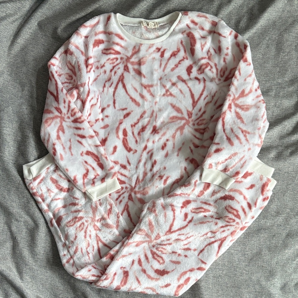 Jessica Simpson Cozy Pink Swirl Fleece Pajama Set - L